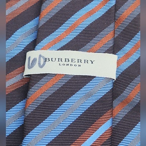 Burberry London Silk Striped Neck Tie - Picture 4 of 4
